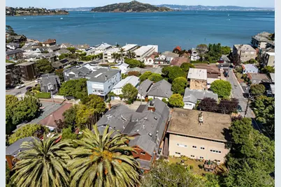 105 3rd Street #4, Sausalito, CA 94965 - Photo 3