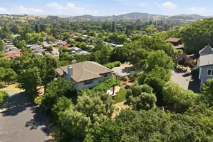 4 Harris Hill Dr, Novato, CA 94947 - Photo 45