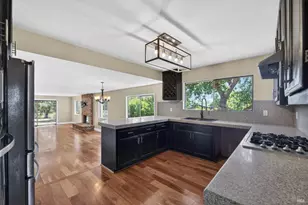 4 Harris Hill Dr, Novato, CA 94947 - Photo 9