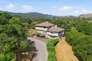 4 Harris Hill Dr, Novato, CA 94947 - Photo 3