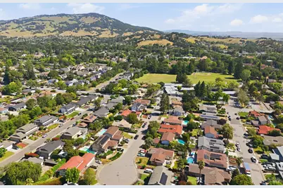 4 Harris Hill Drive, Novato, CA 94947 - Photo 47