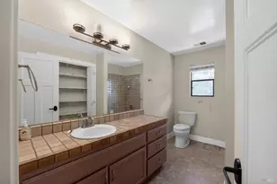 4 Harris Hill Dr, Novato, CA 94947 - Photo 31