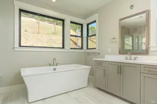 15 Erin Dr, San Rafael, CA 94903 - Photo 5