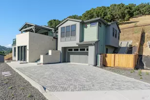 15 Erin Dr, San Rafael, CA 94903 - Photo 1