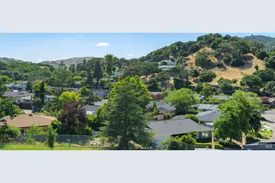 15 Erin Drive, San Rafael, CA 94903 - Photo 15