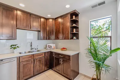 270 Channing Way #1, San Rafael, CA 94903 - Photo 9