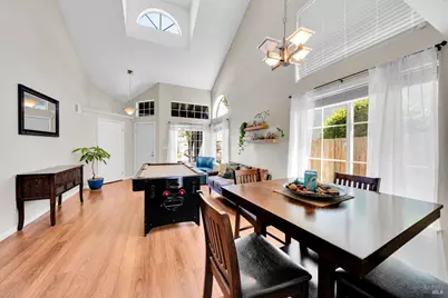 121 Sunnyglen Drive, Vallejo, CA 94591 - Photo 5