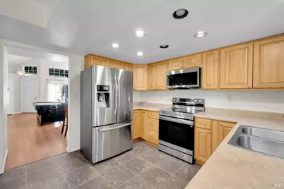 121 Sunnyglen Drive, Vallejo, CA 94591 - Photo 9