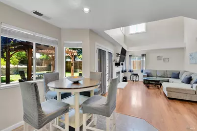 121 Sunnyglen Drive, Vallejo, CA 94591 - Photo 11