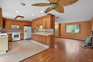 160 Radcliffe Dr, Vallejo, CA 94589 - Photo 5