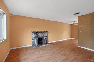 160 Radcliffe Dr, Vallejo, CA 94589 - Photo 3