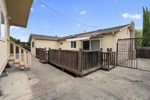 160 Radcliffe Dr, Vallejo, CA 94589 - Photo 25