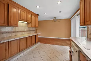 160 Radcliffe Dr, Vallejo, CA 94589 - Photo 11