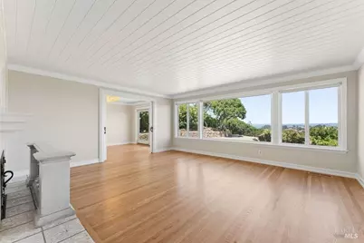 180 McNear Drive, San Rafael, CA 94901 - Photo 15