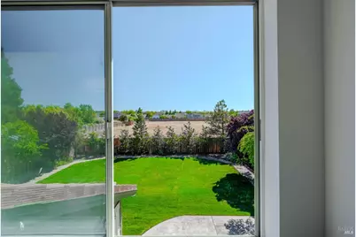 1661 Andover Way, Petaluma, CA 94954 - Photo 11