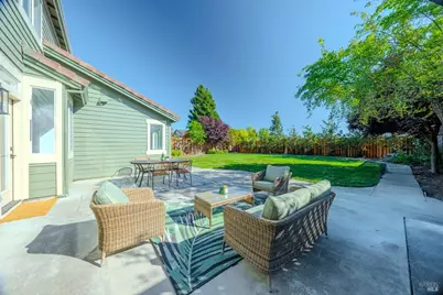1661 Andover Way, Petaluma, CA 94954 - Photo 53