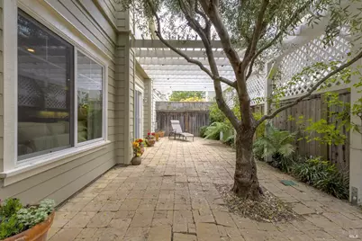 637 1st St Street W, Sonoma, CA 95476 - Photo 9