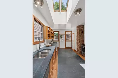 671 Magnolia Avenue, Larkspur, CA 94939 - Photo 23