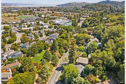 671 Magnolia Avenue, Larkspur, CA 94939 - Photo 5