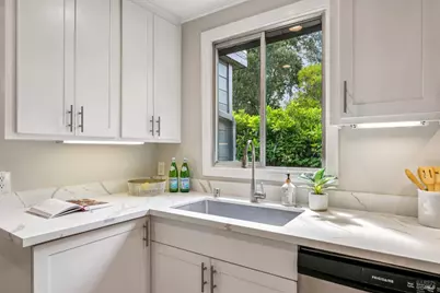 9 Manor Road, Fairfax, CA 94930 - Photo 15