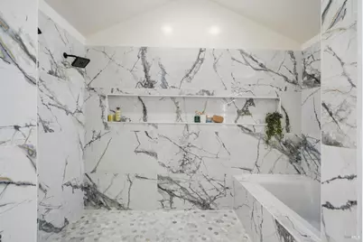162 Del Oro Lagoon, Novato, CA 94949 - Photo 29