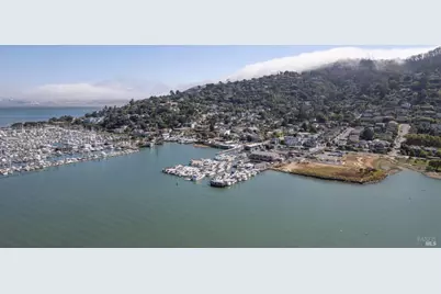 24 Cazneau Avenue, Sausalito, CA 94965 - Photo 77