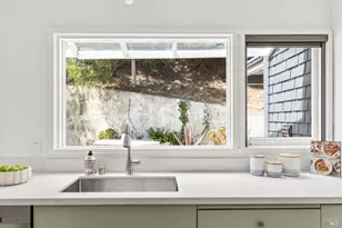 24 Cazneau Ave, Sausalito, CA 94965 - Photo 29