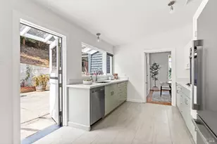 24 Cazneau Ave, Sausalito, CA 94965 - Photo 27