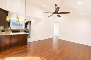 1641 E Madison St, Petaluma, CA 94954 - Photo 9