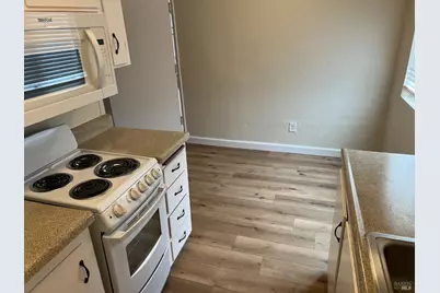 433 Sonoma Avenue, Santa Rosa, CA 95401 - Photo 13
