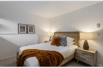 70 Stanford Way, Sausalito, CA 94965 - Photo 35