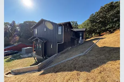 689 Atherton Avenue, Novato, CA 94945 - Photo 3