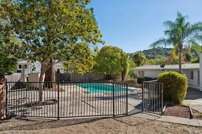 110 Van Tassel Court, San Anselmo, CA 94960 - Photo 69