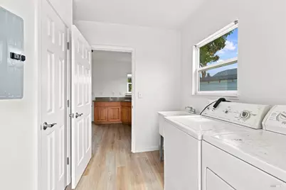 235 12th Street, Vallejo, CA 94590 - Photo 5