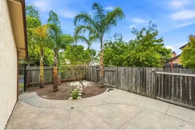 461 Myrtle Court, Benicia, CA 94510 - Photo 7