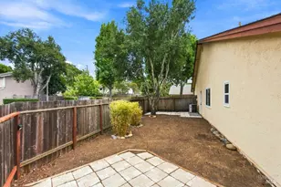 461 Myrtle Ct, Benicia, CA 94510 - Photo 45