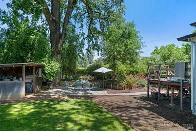 5091 Dry Creek Road #A, Healdsburg, CA 95448 - Photo 21