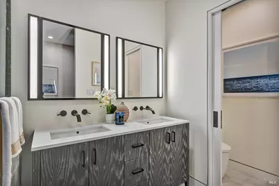 489 Bridgeway, Sausalito, CA 94965 - Photo 39