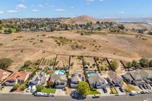 1028 Sandhurst Dr, Vallejo, CA 94591 - Photo 31