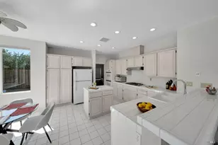1028 Sandhurst Dr, Vallejo, CA 94591 - Photo 13