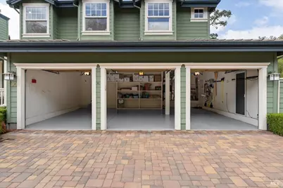 90 Saddle Wood Drive, Novato, CA 94945 - Photo 3