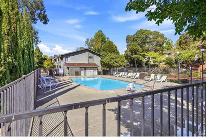 900 Cambridge Drive #120, Benicia, CA 94510 - Photo 25