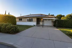 242 E Kentucky St, Fairfield, CA 94533 - Photo 1
