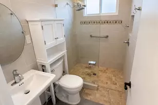 242 E Kentucky St, Fairfield, CA 94533 - Photo 5