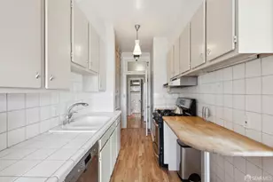 2111 Hyde St, San Francisco, CA 94109 - Photo 29