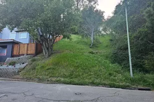 7003 Buckingham Blvd, Oakland, CA 94603 - Photo 1