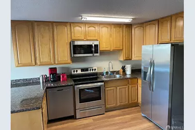 172 Portola Drive, San Francisco, CA 94131 - Photo 45