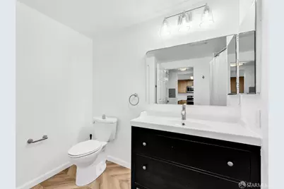 555 10th Street #102, Oakland, CA 94607 - Photo 17