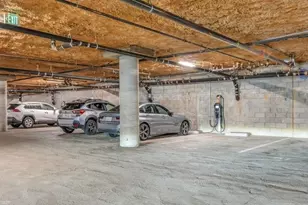 555 10th St, Oakland, CA 94607 - Photo 9