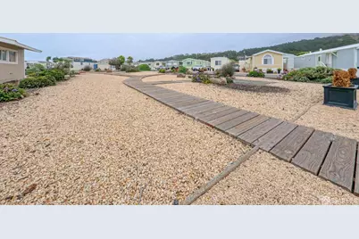 125 1st Avenue, Pacifica, CA 94044 - Photo 41